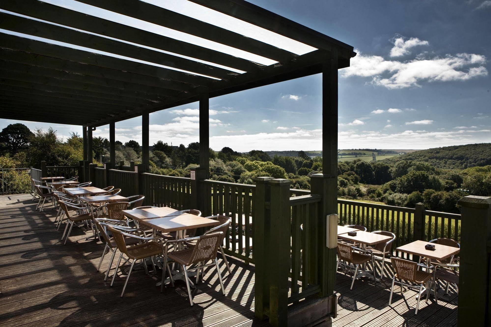 County Arms 4*