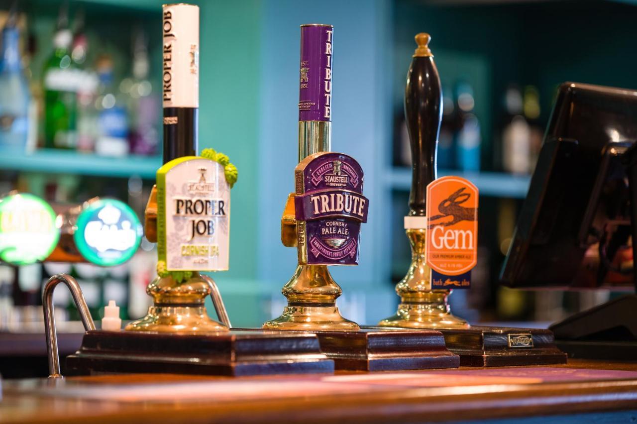 County Arms Inn 4*