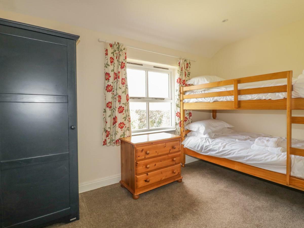 Polstein * Truro