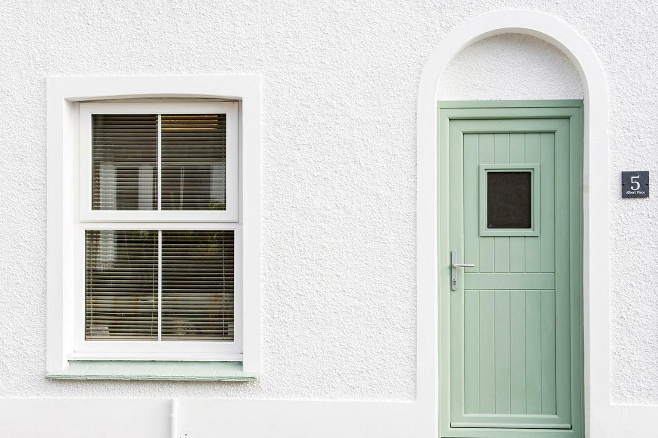 Cornish - Centre Holiday home *