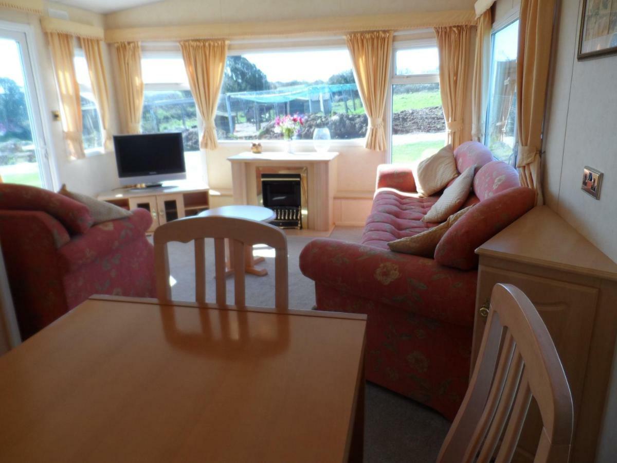 Luxury Mobile Near Perranporth Situated On A Quiet Farm * Truro