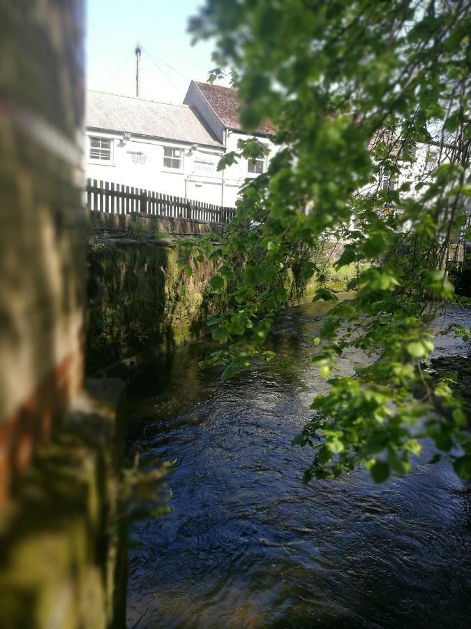 Barley Sheaf, Old Bridge Street En Rooms, Only Inn 2*