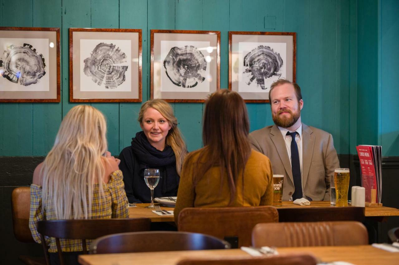 Inn County Arms 4*